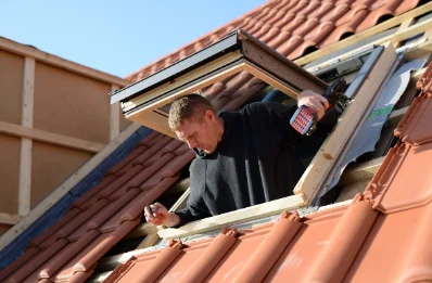 Pose de fenêtres de toit Velux à Gornac